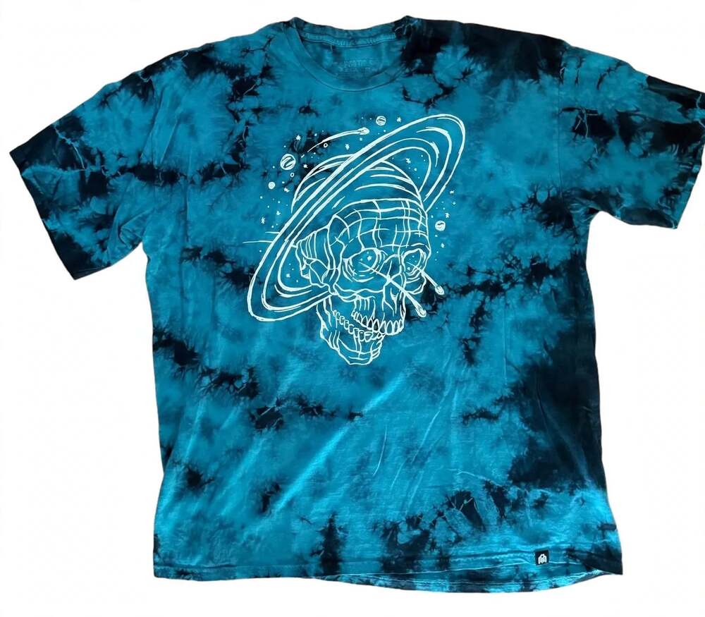 INTO THE AM Graphic Skull Planet Tie Dye T-Shirt Size M
